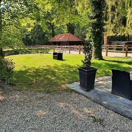 Midden In De Friese Bossen Op Landgoed Princenhof Ораньевуд Экстерьер фото